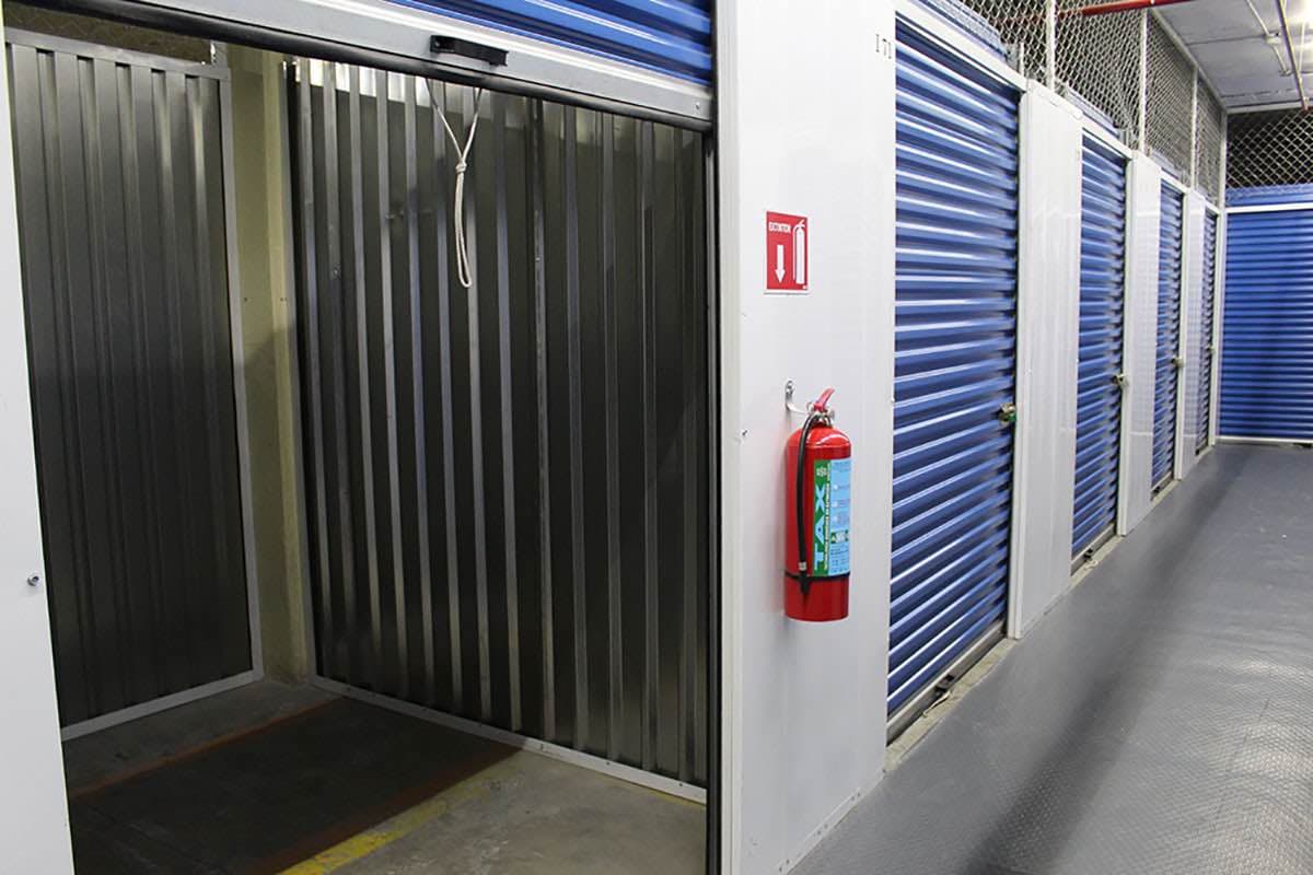 Instalaciones Mini Bodegas y Lockers 1